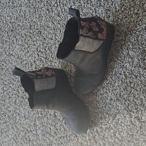 TOMS tapestry wedge booties